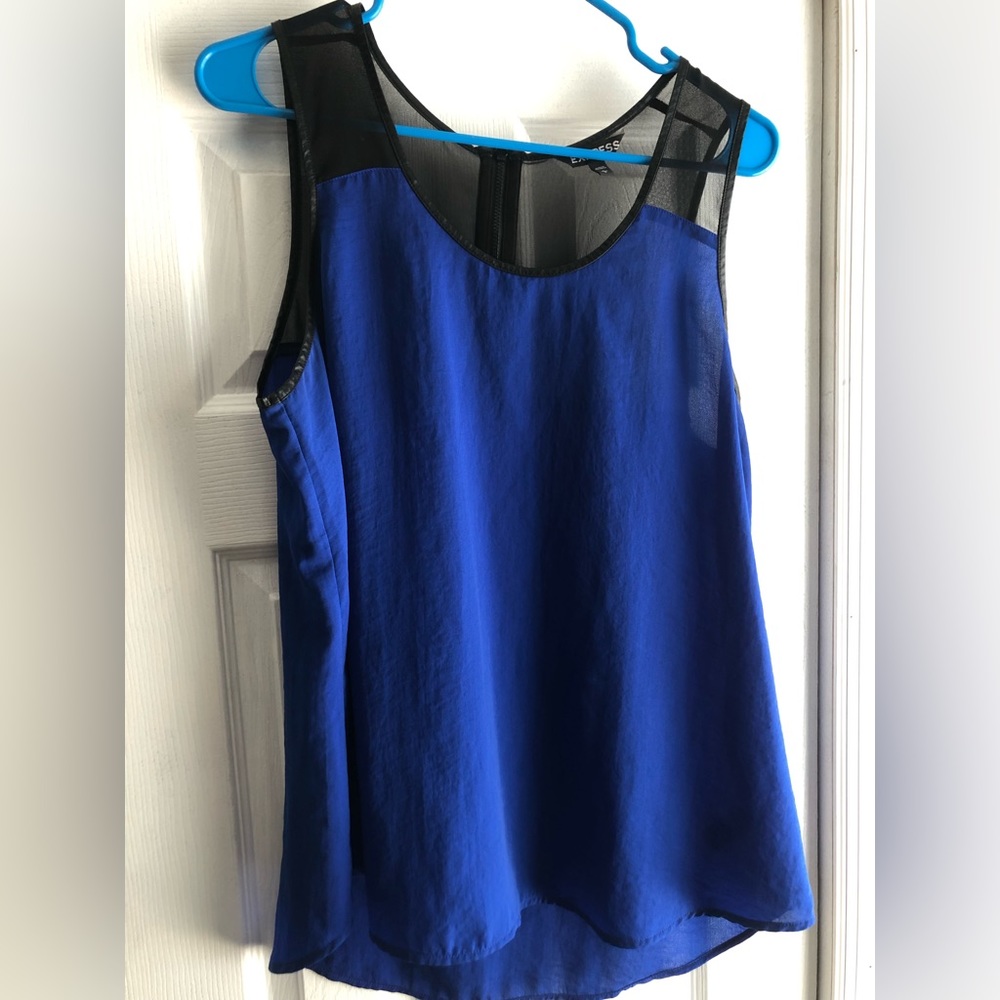 EXPRESS SLEEVELESS BLOUSE